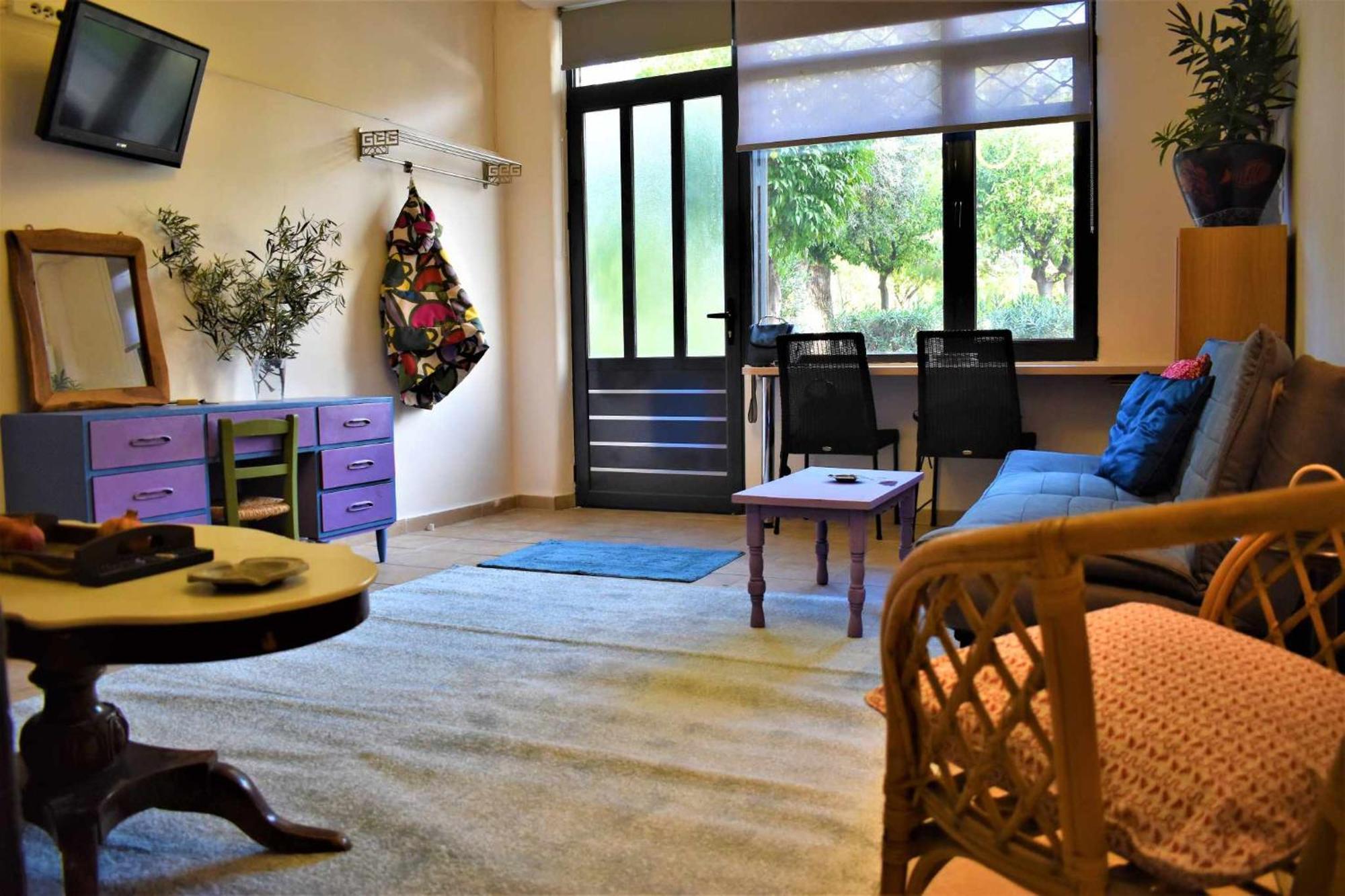 Egaleo Relax Apartment Атина Екстериор снимка